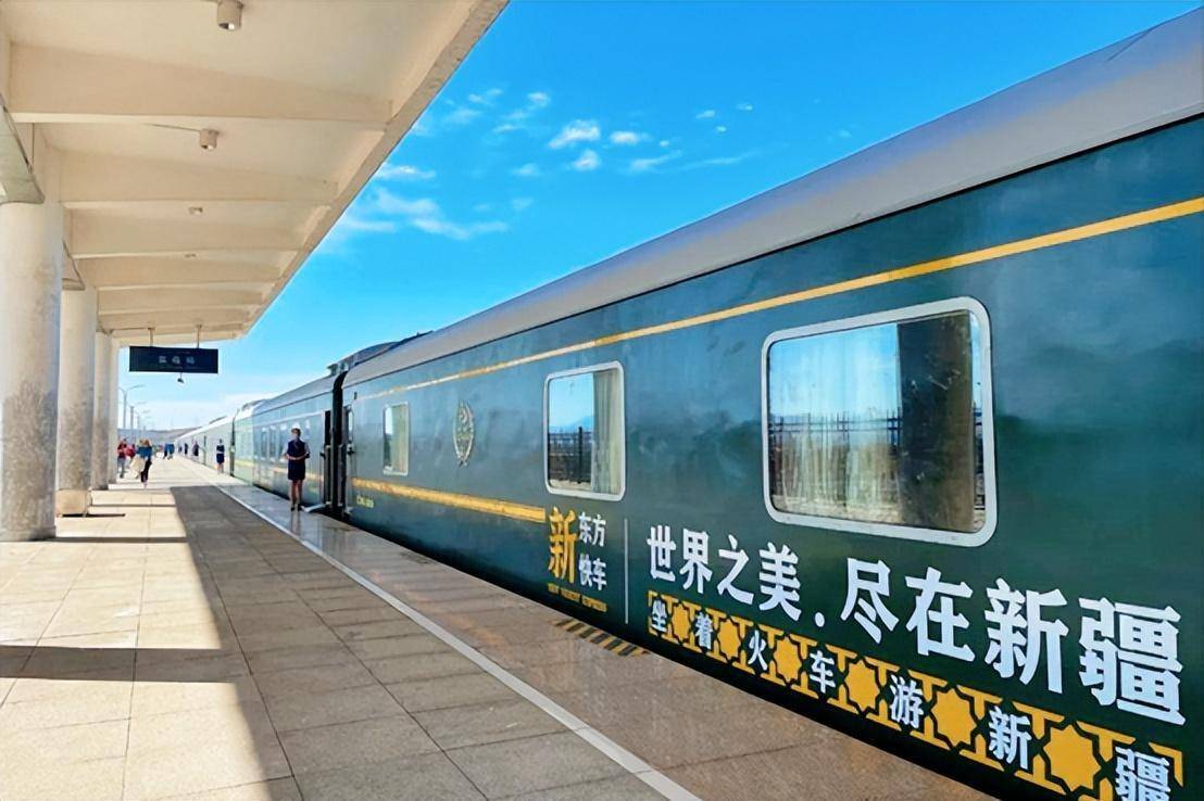 新疆南北疆域知秋色彩靜物15日(金鑽一房難求)